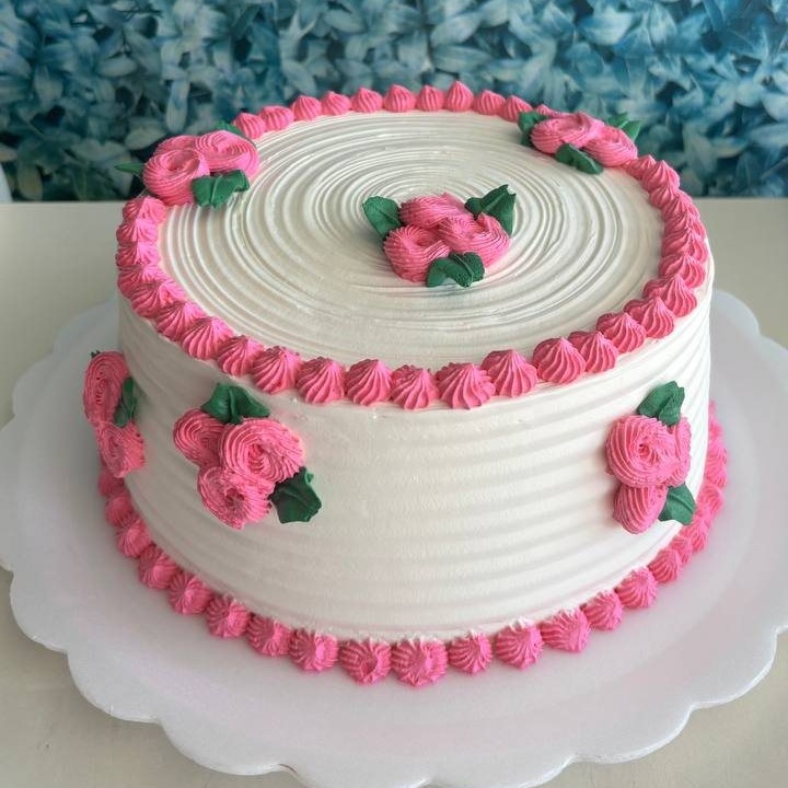 Bolo confeitado da Bolo Conquista