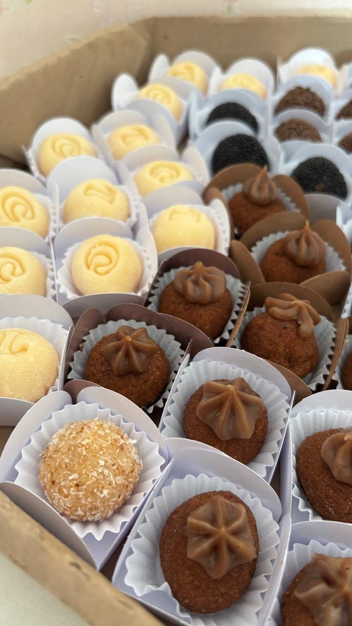 Docinhos da Bolo Conquista