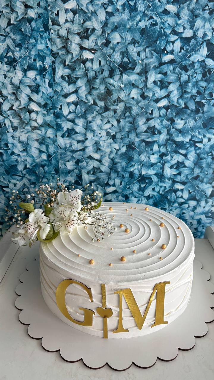Modelo de bolo confeitado Bolo Conquista